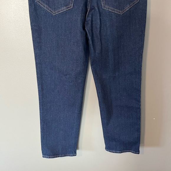 J. Crew 90’s High Rise Classic Straight Fit Jean in Rinse Wash - Picture 8 of 12